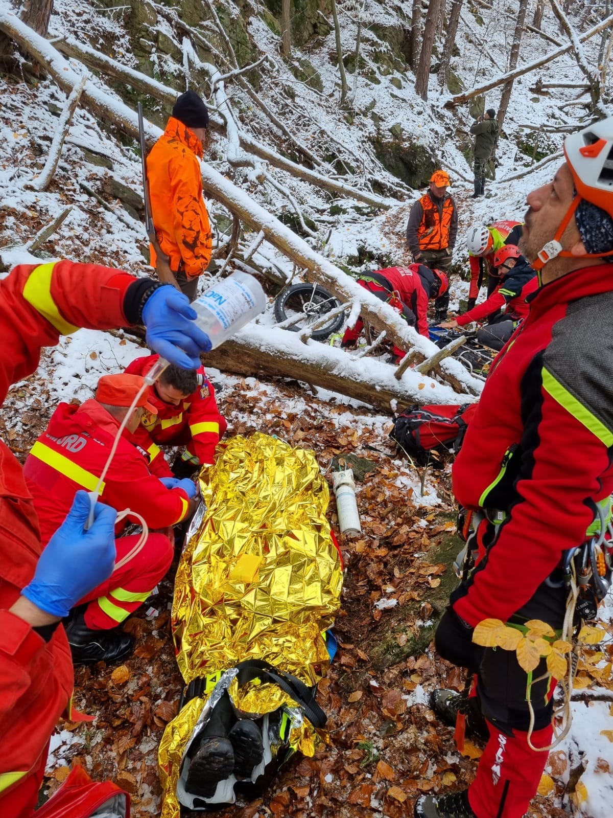 Accident la vânătoare, în Munții județului Alba Accident la vânătoare, în Munții județului Alba