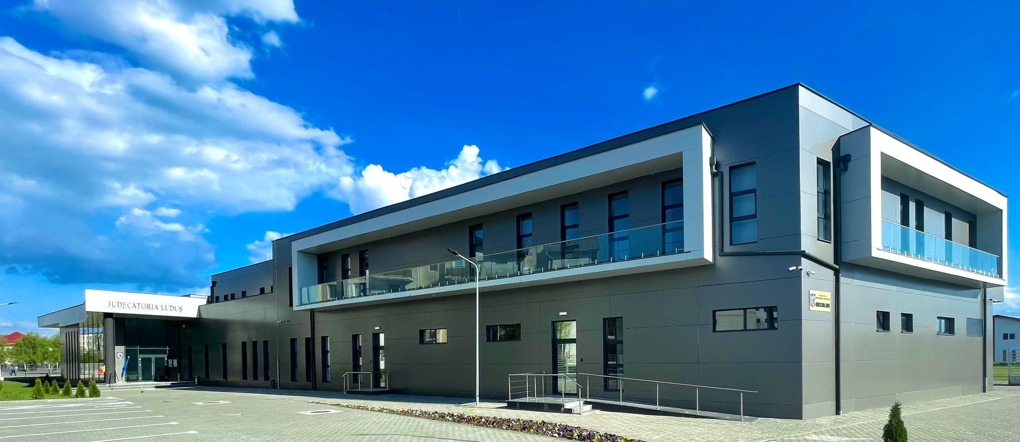 CCR DĂ VERDICTUL PE PENSIILE MAGISTRAȚILOR! Decizia care zguduie justiția și reaprinde scandalul pensiilor speciale CCR DĂ VERDICTUL PE PENSIILE MAGISTRAȚILOR! Decizia care zguduie justiția și reaprinde scandalul pensiilor speciale