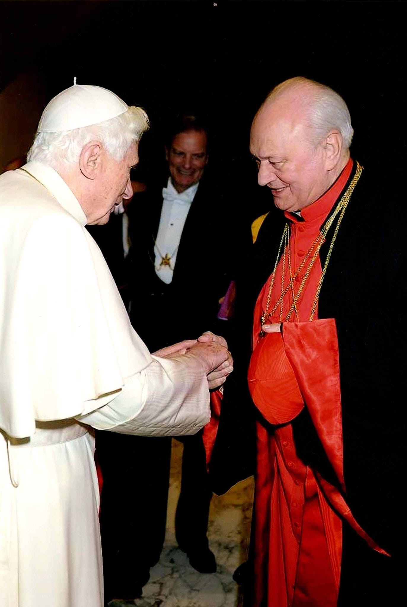 12 ANI DE LA RIDICAREA LA DEMNITATEA DE CARDINAL A PREAFERICITULUI PĂRINTE LUCIAN 12 ANI DE LA RIDICAREA LA DEMNITATEA DE CARDINAL A PREAFERICITULUI PĂRINTE LUCIAN