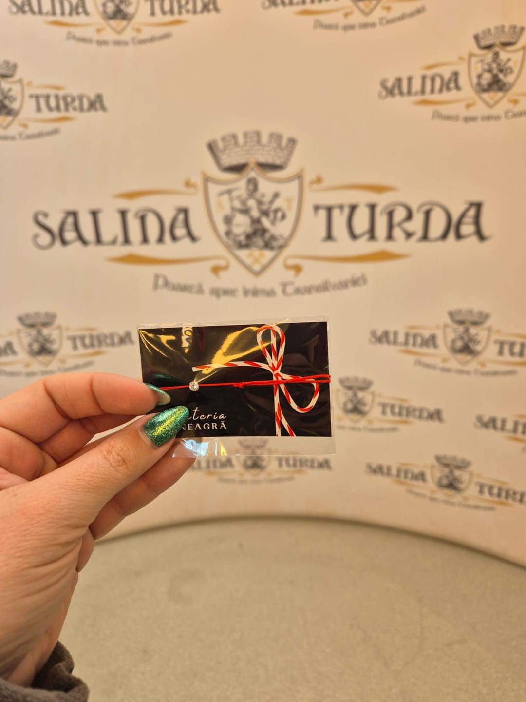 Vizitatoarele Salinei Turda au primit martisoare Vizitatoarele Salinei Turda au primit martisoare