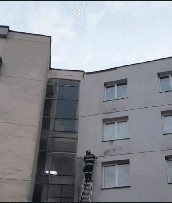 VIDEO: Incendiu la Luduș VIDEO: Incendiu la Luduș