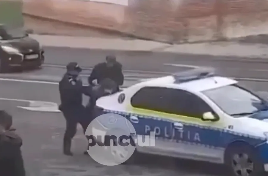 Violențele de la Colegiul „Papiu” din Târgu Mureș determină polițiștii să fie mai vigilenți Violențele de la Colegiul „Papiu” din Târgu Mureș determină polițiștii să fie mai vigilenți