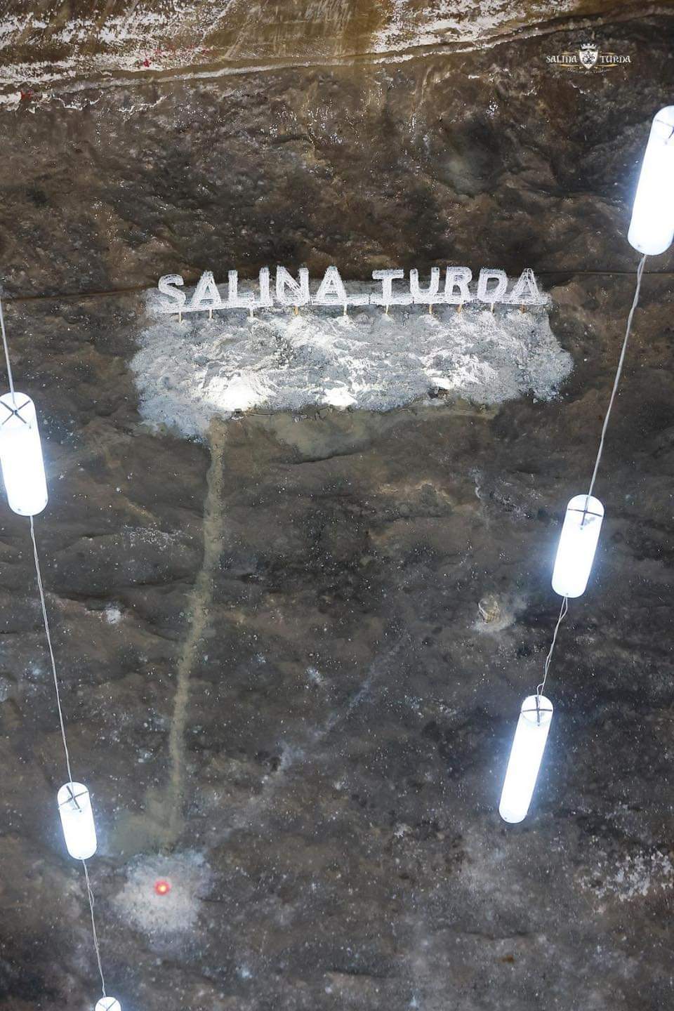 Salina Turda este solutia ideala pentru acest weekend ploios Salina Turda este solutia ideala pentru acest weekend ploios
