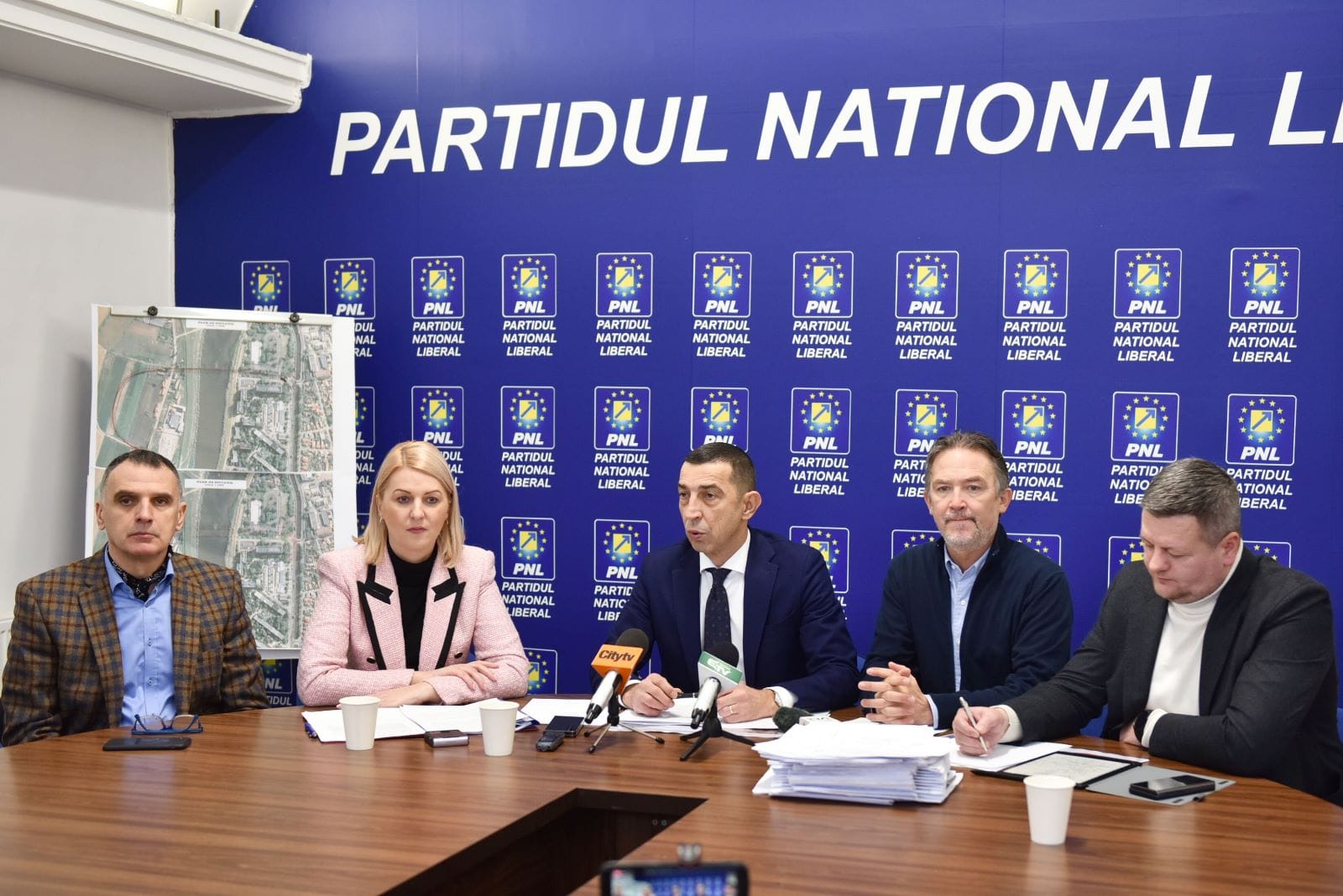 Replică la solicitarea parlamentarilor PNL Mureș Replică la solicitarea parlamentarilor PNL Mureș