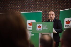 UDMR Mureș și-a stabilit ordinea candidaților pentru Camera Deputaților și Senat UDMR Mureș și-a stabilit ordinea candidaților pentru Camera Deputaților și Senat