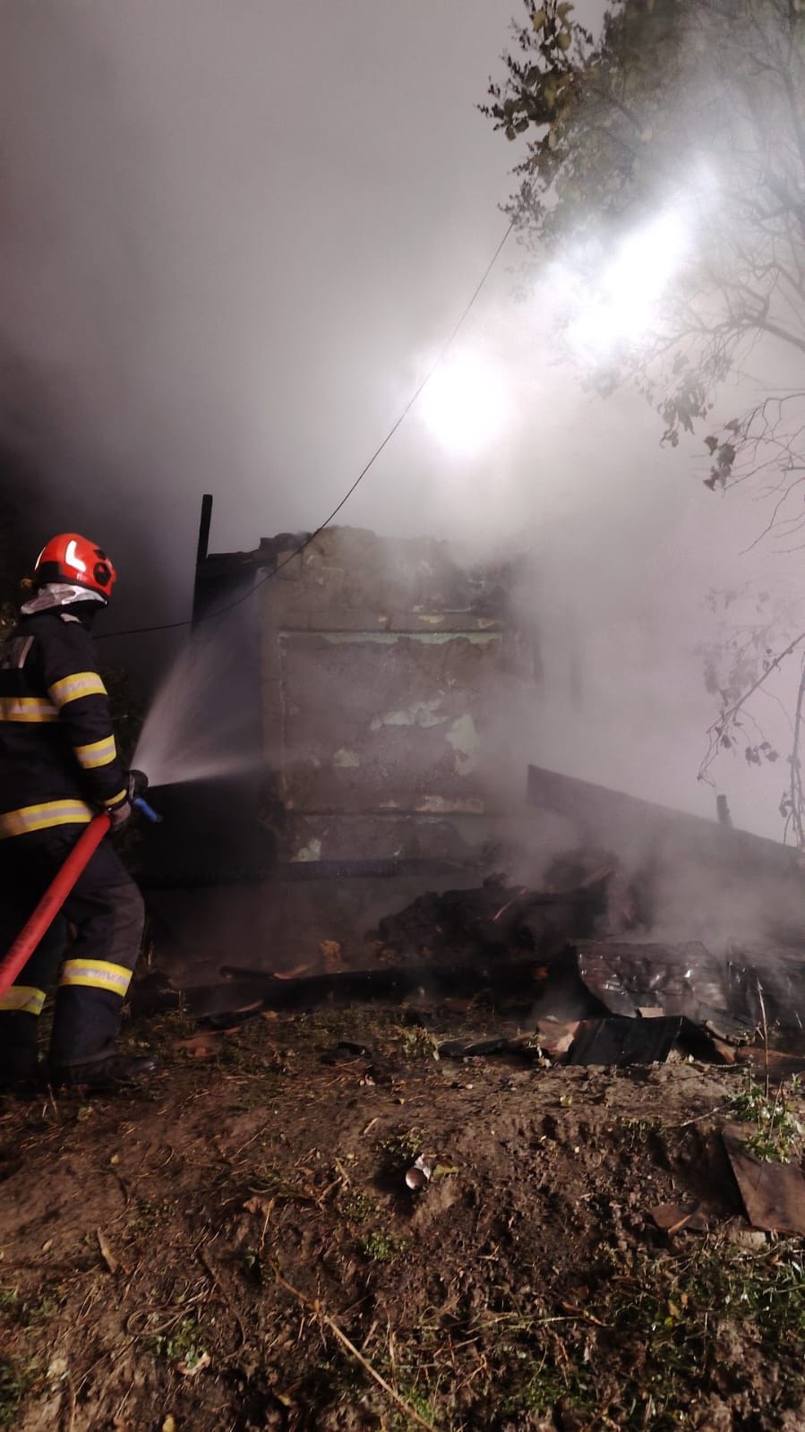 Incendiu izbucnit la o casă de locuit, în localitatea Coroisânmărtin Incendiu izbucnit la o casă de locuit, în localitatea Coroisânmărtin