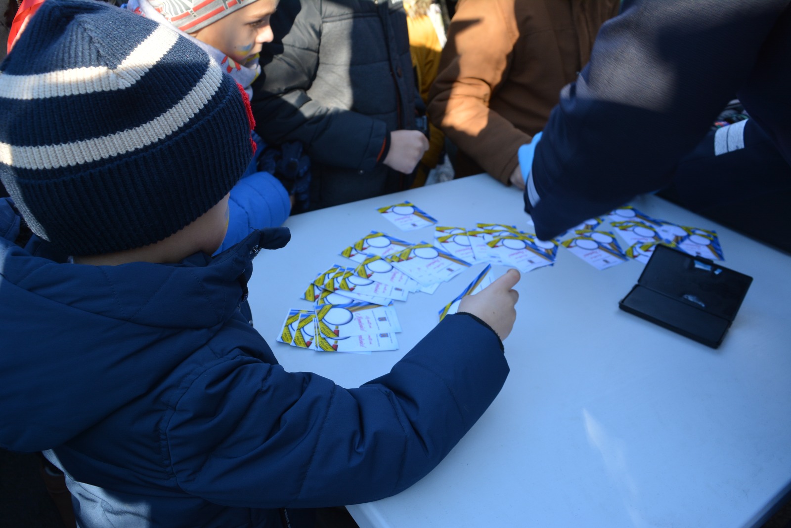 ÎN MIJLOCUL COMUNITĂȚII, DE ZIUA NAȚIONALĂ A ROMÂNIEI