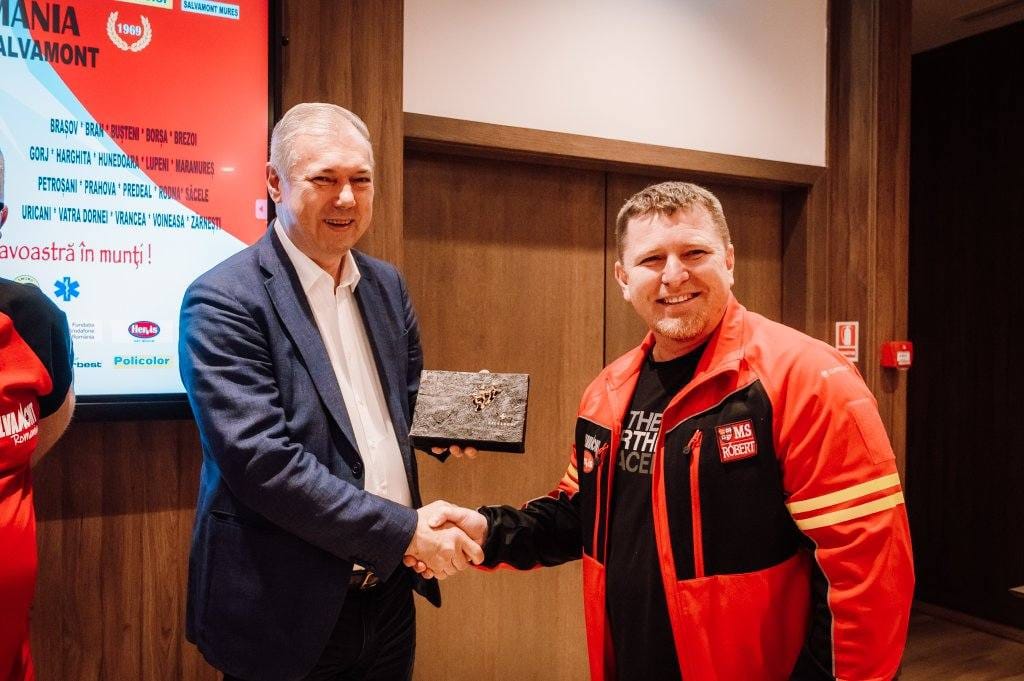 Douăzeci de ani de salvări montane la Mureș: conferința națională a salvatorilor montani, găzduită la Sovata Douăzeci de ani de salvări montane la Mureș: conferința națională a salvatorilor montani, găzduită la Sovata