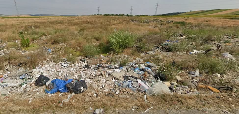 Garda de Mediu Mures: STOP rampelor clandestine Garda de Mediu Mures: STOP rampelor clandestine