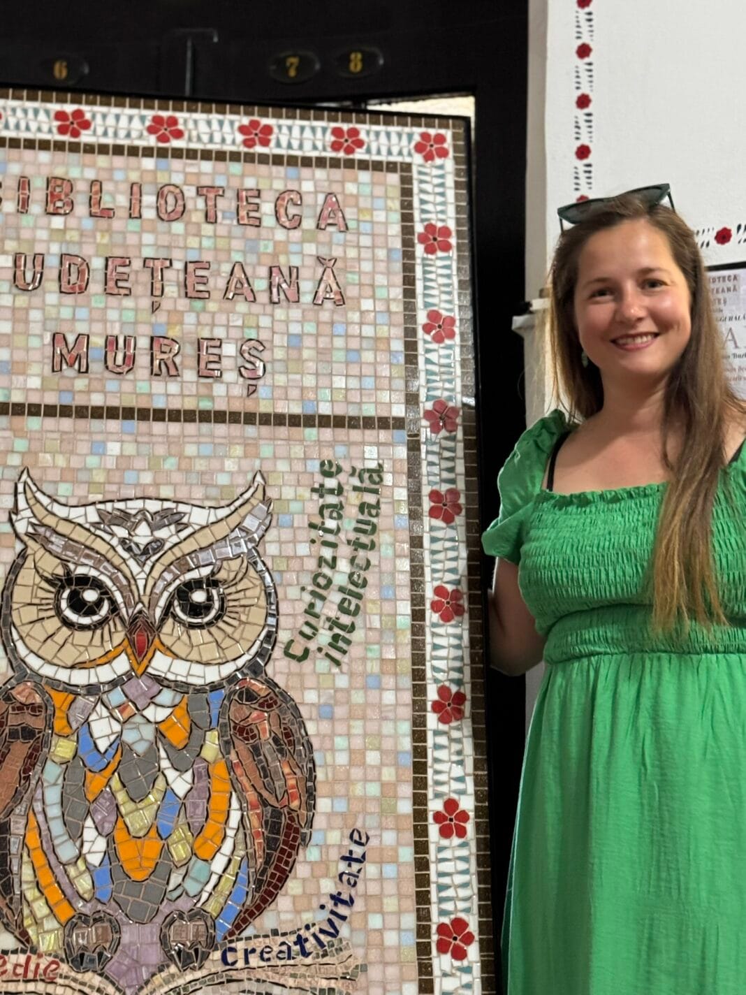 Un mozaic al cunoașterii și comunității Un mozaic al cunoașterii și comunității