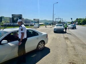 POLIȚIȘTII DIN MUREȘ – ACȚIUNI CONTINUE ÎN ACEASTĂ MINIVACANȚĂ POLIȚIȘTII DIN MUREȘ – ACȚIUNI CONTINUE ÎN ACEASTĂ MINIVACANȚĂ