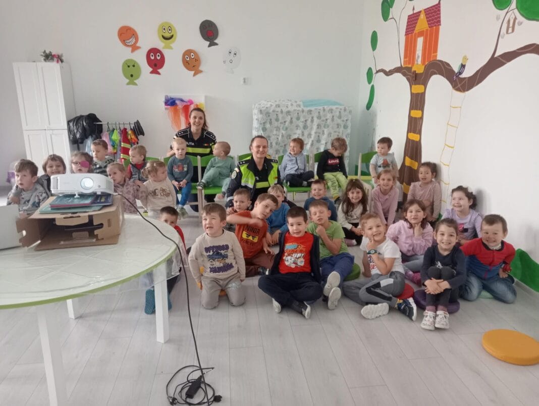 Primele două zile din „Săptămâna Prevenirii Criminalității” în județul Mureș – un start reușit pentru siguranța copiilor Primele două zile din „Săptămâna Prevenirii Criminalității” în județul Mureș – un start reușit pentru siguranța copiilor