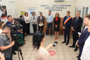 🔐 Reghinul deschide drumul digitalizării în Mureș: Noua carte de identitate electronică, disponibilă de azi 🔐 Reghinul deschide drumul digitalizării în Mureș: Noua carte de identitate electronică, disponibilă de azi