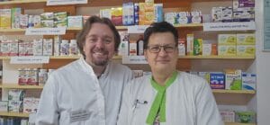 AM REDESCHIS FARMACIA SOCIALĂ! AJUTĂ ȘI TU — E NEVOIE DE TINE, PENTRU A FACE BINE! AM REDESCHIS FARMACIA SOCIALĂ! AJUTĂ ȘI TU — E NEVOIE DE TINE, PENTRU A FACE BINE!