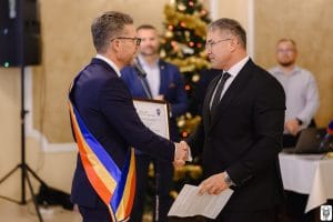 🔥 Întâlnire-cheie la final de an! Administrația locală din Luduș, față în față cu mediul de afaceri și șefii instituțiilor publice 🔥 🔥 Întâlnire-cheie la final de an! Administrația locală din Luduș, față în față cu mediul de afaceri și șefii instituțiilor publice 🔥