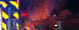 Incendiu devastator, cu 2 victime, de Revelion, la Târgu Mureș Incendiu devastator, cu 2 victime, de Revelion, la Târgu Mureș
