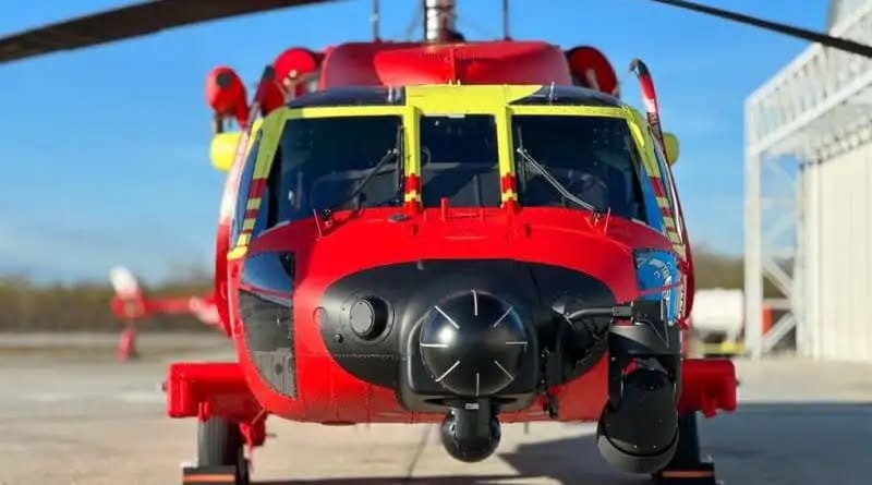 MISIUNE CONTRACRONOMETRU PE CERUL ROMÂNIEI! Inimă adusă de urgență la Târgu Mureș cu Black Hawk-ul pentru a salva o viață MISIUNE CONTRACRONOMETRU PE CERUL ROMÂNIEI! Inimă adusă de urgență la Târgu Mureș cu Black Hawk-ul pentru a salva o viață