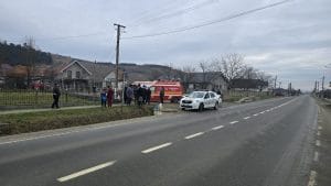 CLIPE DE COȘMAR LA HĂDĂRENI! Bărbat readus la viață după 40 de minute de resuscitare CLIPE DE COȘMAR LA HĂDĂRENI! Bărbat readus la viață după 40 de minute de resuscitare