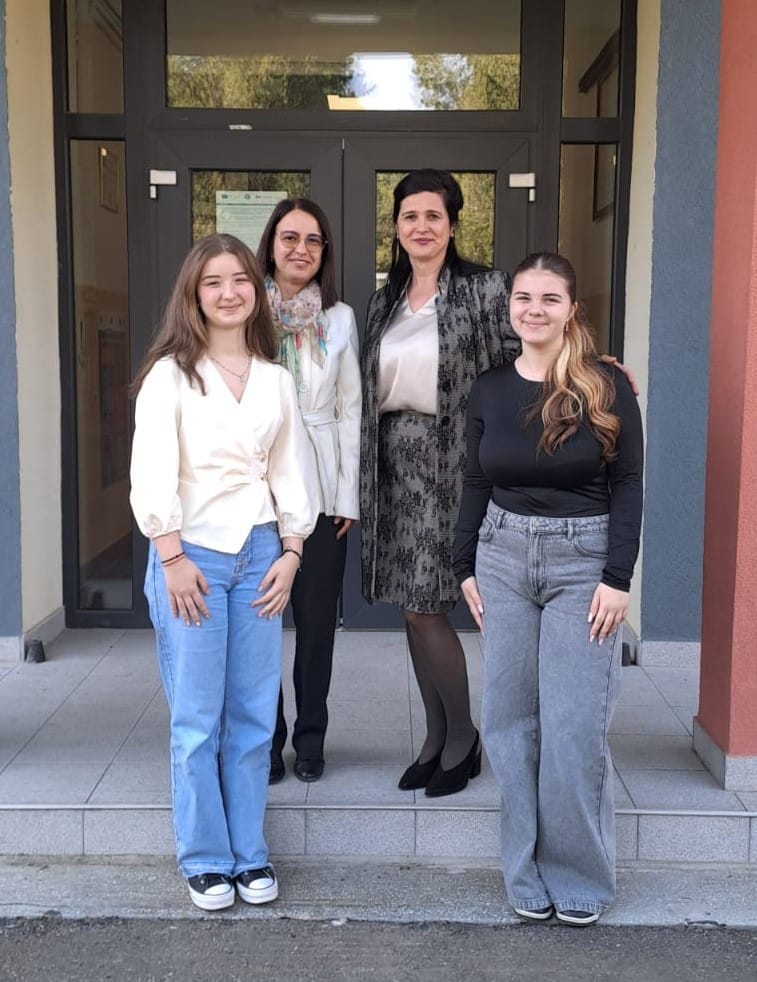 Excelență la Târnăveni! Două eleve de la Liceul „Andrei Bârseanu” au urcat pe podium la Olimpiada „Cultură și Spiritualitate Românească” Excelență la Târnăveni! Două eleve de la Liceul „Andrei Bârseanu” au urcat pe podium la Olimpiada „Cultură și Spiritualitate Românească”