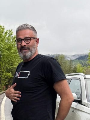 TRAGEDIE PE ȘOSEA ÎN SÂNGEORGIU DE PĂDURE! Profesor și antrenor cunoscut din Târgu Mureș și-a pierdut viața într-un accident cumplit TRAGEDIE PE ȘOSEA ÎN SÂNGEORGIU DE PĂDURE! Profesor și antrenor cunoscut din Târgu Mureș și-a pierdut viața într-un accident cumplit