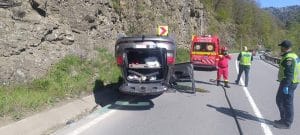 ALERTĂ ÎN MUREȘ! Pompierii au alergat toată ziua între incendii, accident cu victime și copaci gata să cadă ALERTĂ ÎN MUREȘ! Pompierii au alergat toată ziua între incendii, accident cu victime și copaci gata să cadă