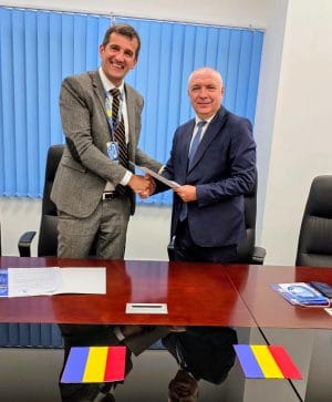 Alianță strategică la Târgu Mureș! Aeroportul și UMFST își unesc forțele pentru a aduce regiunea mai aproape de Europa Alianță strategică la Târgu Mureș! Aeroportul și UMFST își unesc forțele pentru a aduce regiunea mai aproape de Europa