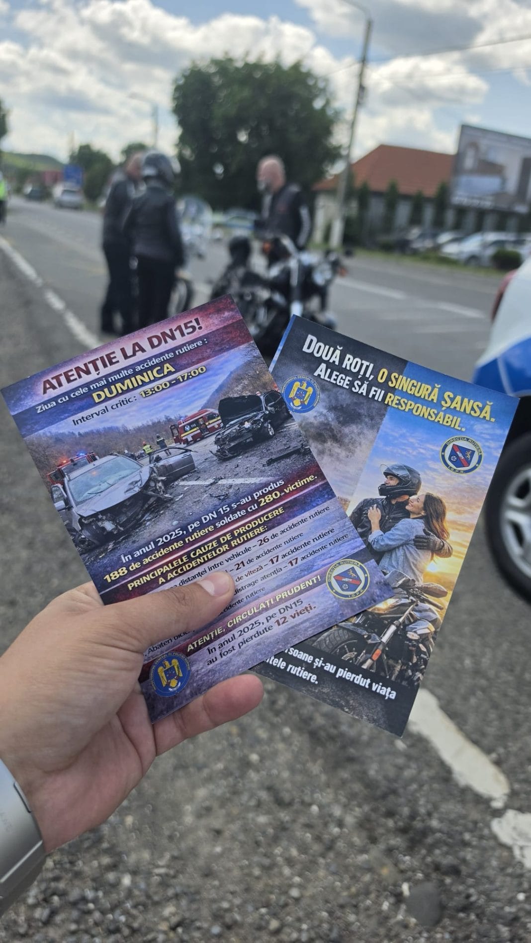 RADARE ÎN LANȚ PE DN15! Polițiștii au ieșit în forță pe unul dintre cele mai circulate drumuri din Mureș RADARE ÎN LANȚ PE DN15! Polițiștii au ieșit în forță pe unul dintre cele mai circulate drumuri din Mureș