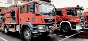 Mobilizare de amploare în Târgu Mureș! Trei autospeciale și o autoscară au intervenit la un bloc după alarma unui incendiu Mobilizare de amploare în Târgu Mureș! Trei autospeciale și o autoscară au intervenit la un bloc după alarma unui incendiu