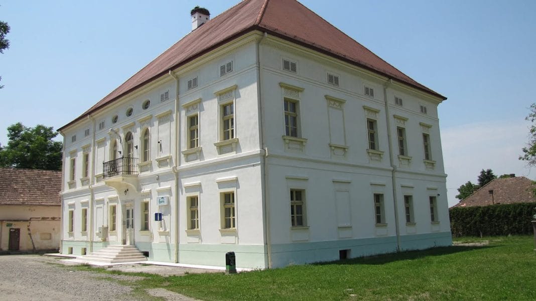 765983628_1457379499751756_8772661800712359562_n Trei castele din Mureș își așteaptă vizitatorii